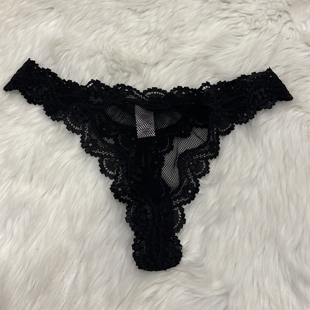 Victoria Secret Bundle of 3 Fishnet Thong Black White Rosebloom Underwear Women - Picture 5 of 10